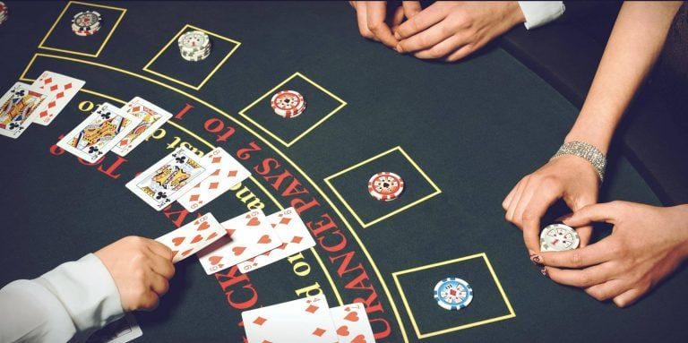 Cách Chơi Blackjack Tại HIPCLUBX Chi Tiết Từng Bước, Đảm Bảo Trúng Ngay 2 Blackjack tại HIPCLUB