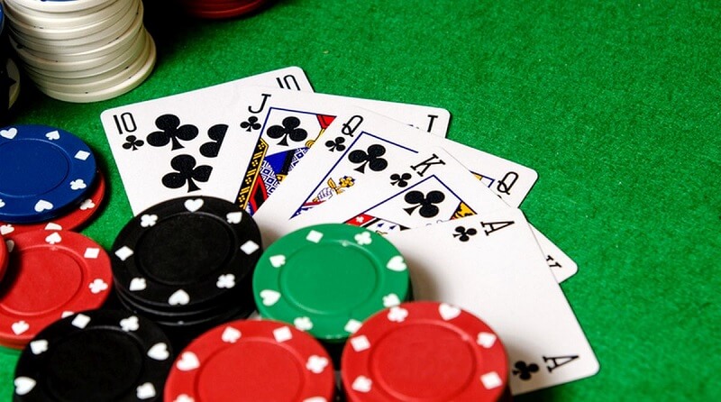 Xì Tố tại HipClub – Trải nghiệm đỉnh cao cùng game bài trí tuệ hàng đầu 2 Xì Tố 5 lá được ưa chuộng nhất