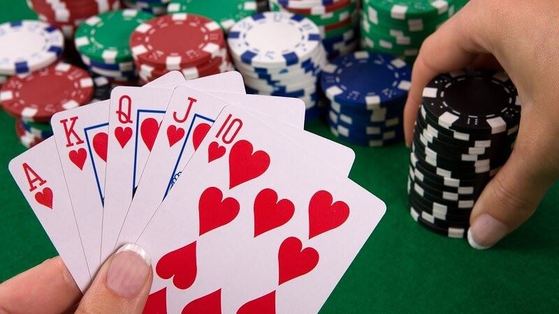 Xì Tố tại HipClub – Trải nghiệm đỉnh cao cùng game bài trí tuệ hàng đầu 3 Thuật ngữ cơ bản cần biết trong bài Xì Tố